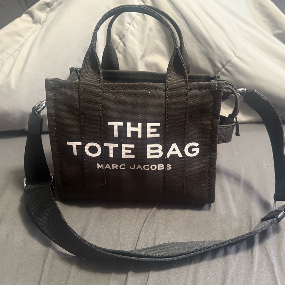 Marc Jacobs Black canvas  Tote Bag with Structured Design
